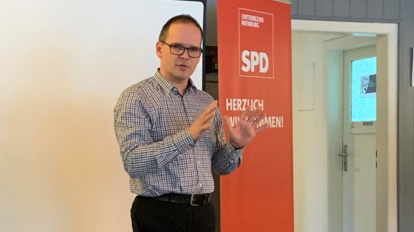 Grant Hendrik Tonne vertritt den Landkreis Nienburg für die SPD im Landtag